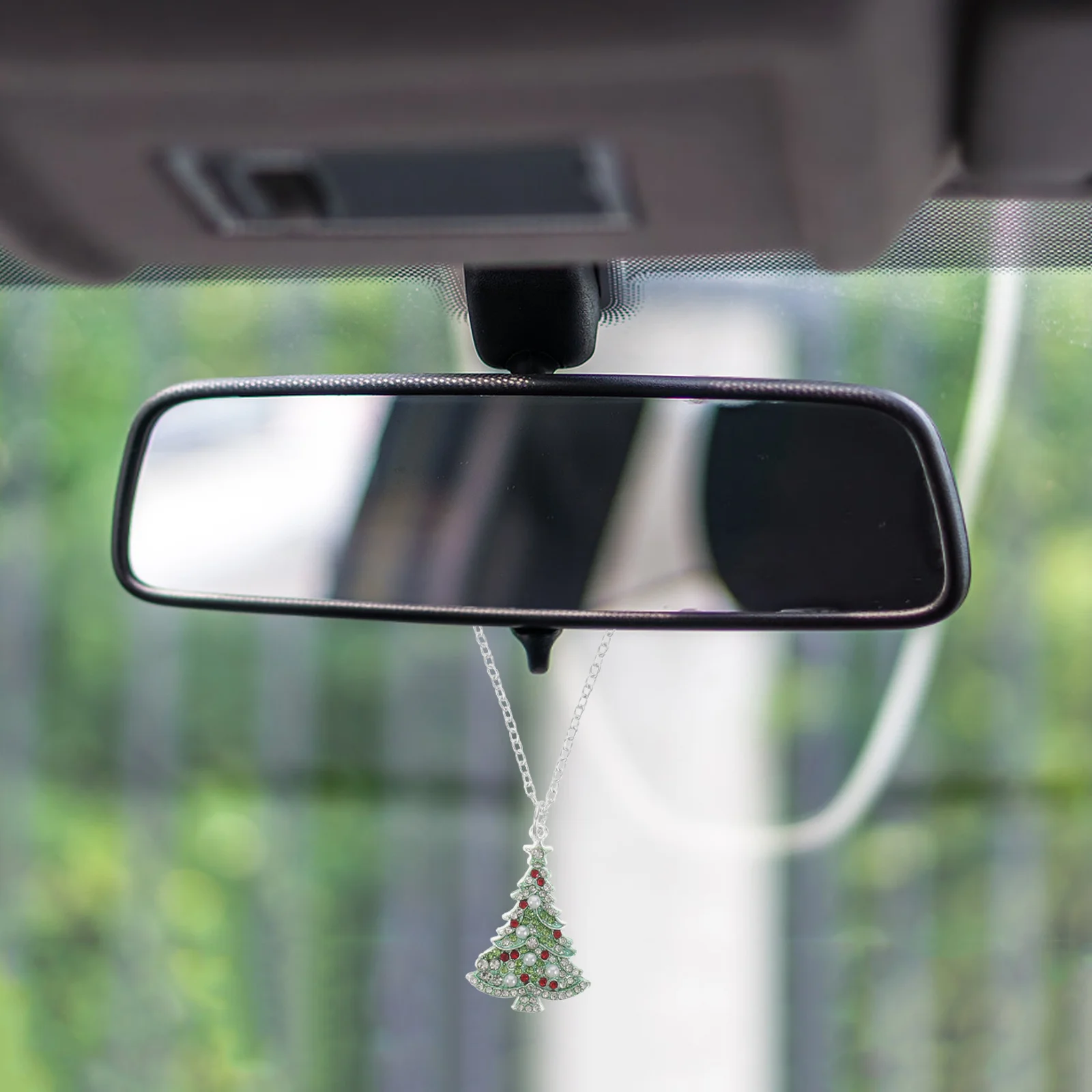 

Unique Car Rearview Mirror Pendant Christmas Tree Hanging Charm Compact Safe Design for Holiday Vehicle Interior Decor