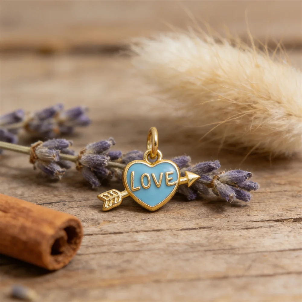 

4Pcs Pendants Brass Enamel Love Heart Arrow Charms for DIY Jewelry Necklace Bracelet Accessories Fashion Ornaments Men Women