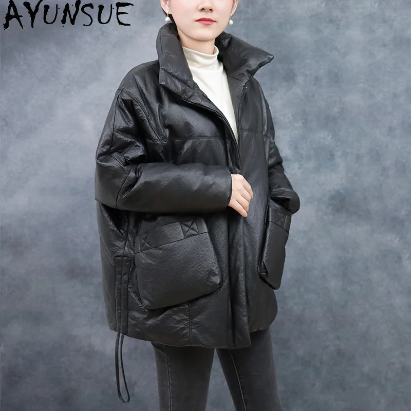 سترة نسائية من الجلد الطبيعي من AYUNSUE ملابس شتوية 2025 معطف متوسط الطول من جلد الغنم للنساء فضفاض مناسب Jaqueta Couro