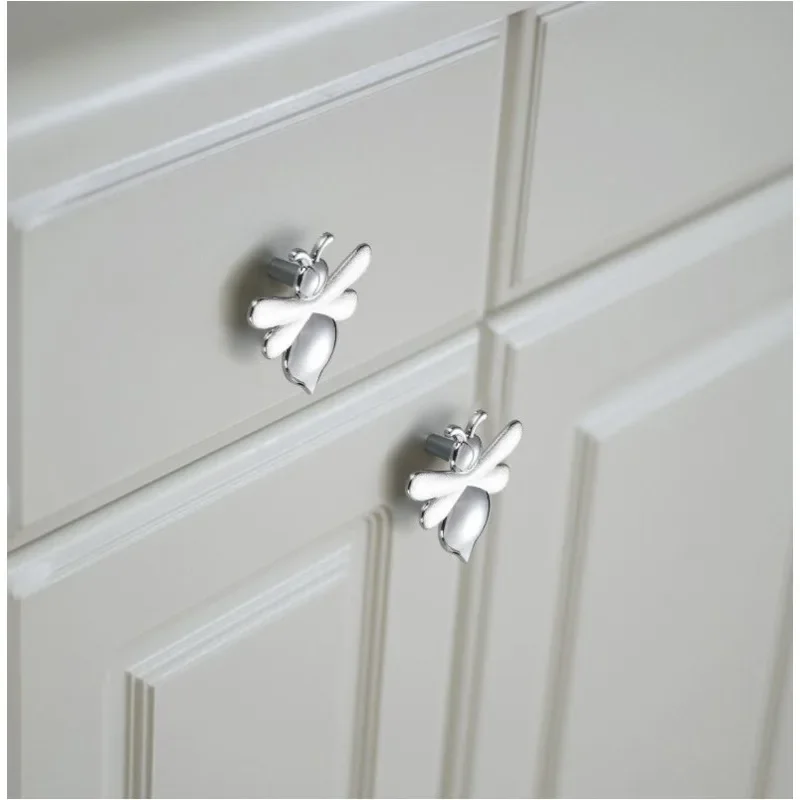 Simple and Modern Children's Room Cabinets Drawers, Wardrobes, Door Personalized and Creative Apricot Leaf Butterfly Bee Handles