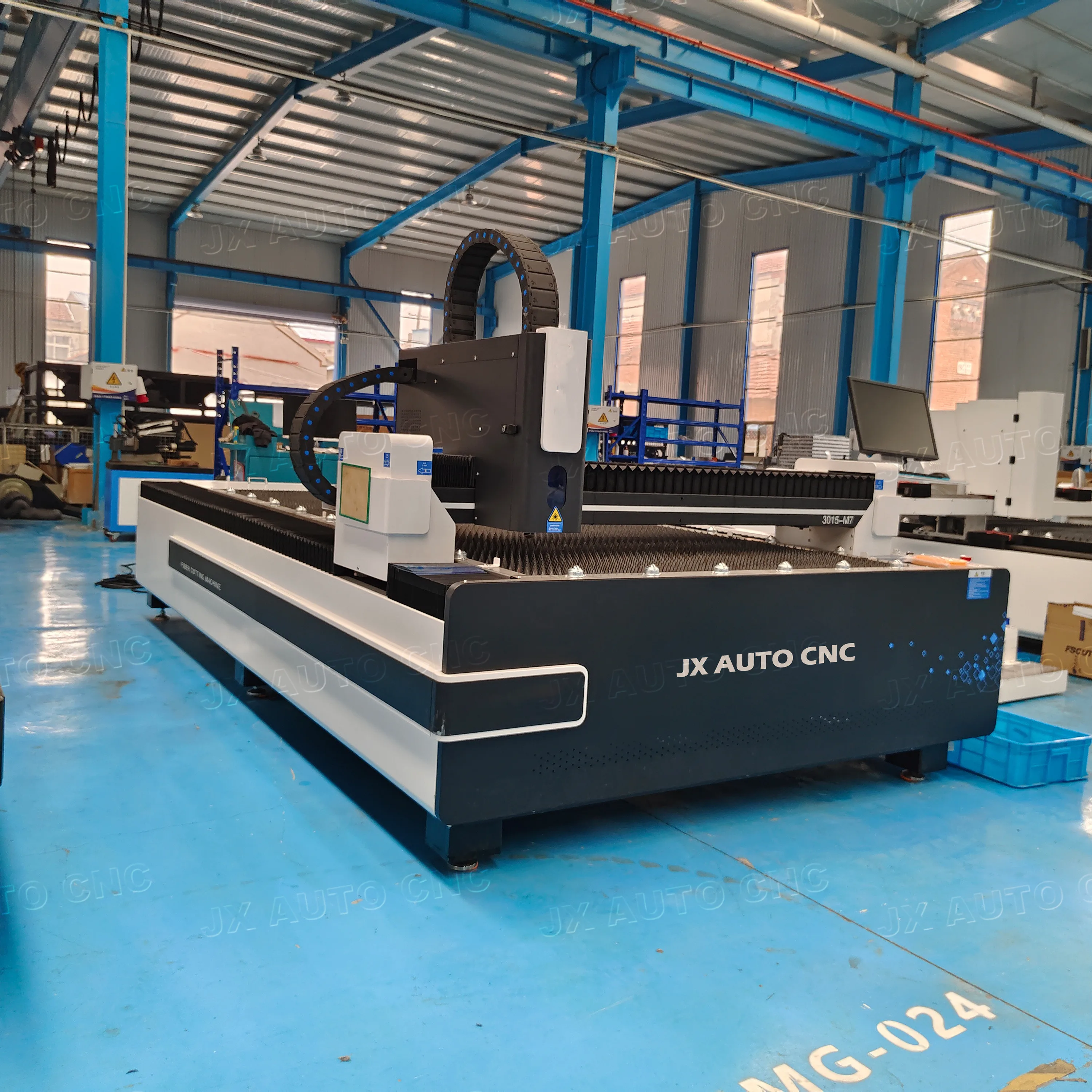 

JX 1530 for Stainless Steel Metal 1000w 1500w 2kw 3kw 6kw 8kw Fiber Laser Cutter Co2 Laser Cutting Machines