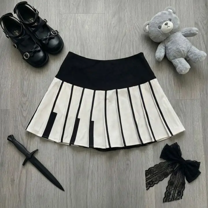 Vintage Music Theme Pleated Mini Piano Skirt Women Piano Key Design High Waist A Line Black White Cute Anime Style Short Skirt