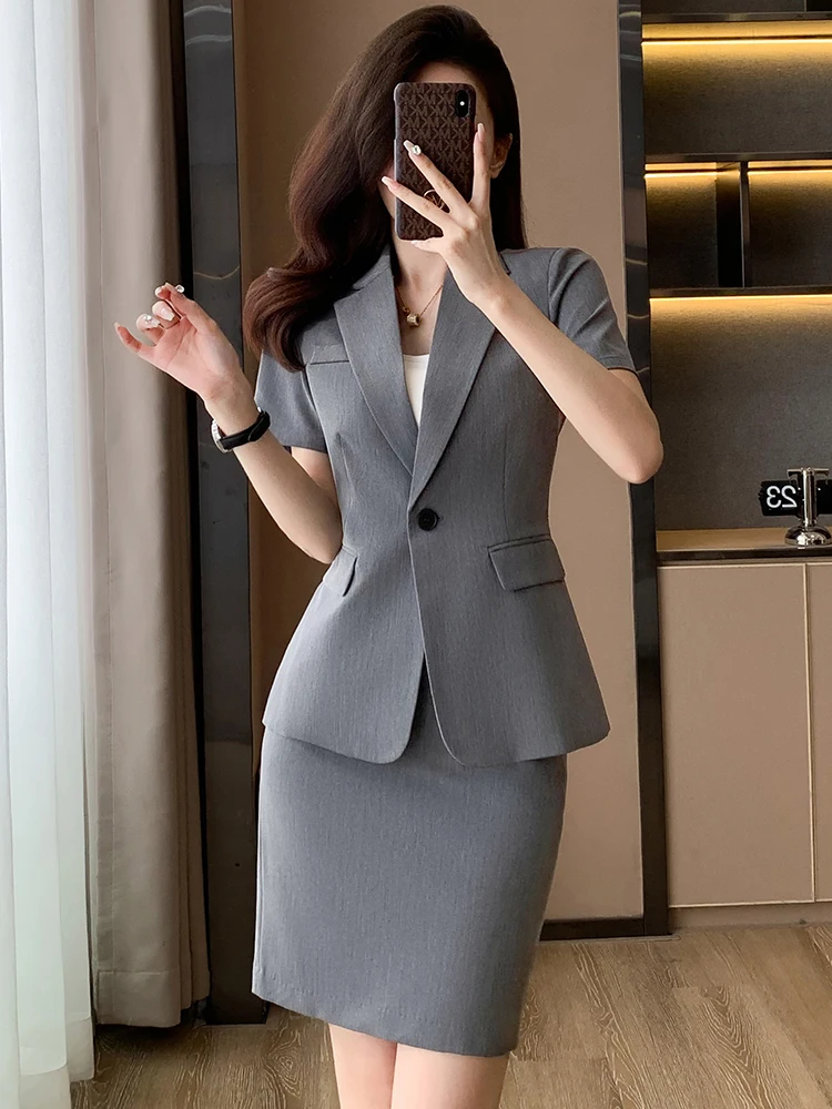 

Серый костюм с короткими рукавами, женский летний профессиональный комплект униформы для менеджера по работе на стойке регистрации отеля, высококачественная модная униформа для работы, стильный дизайн для поездок на работу