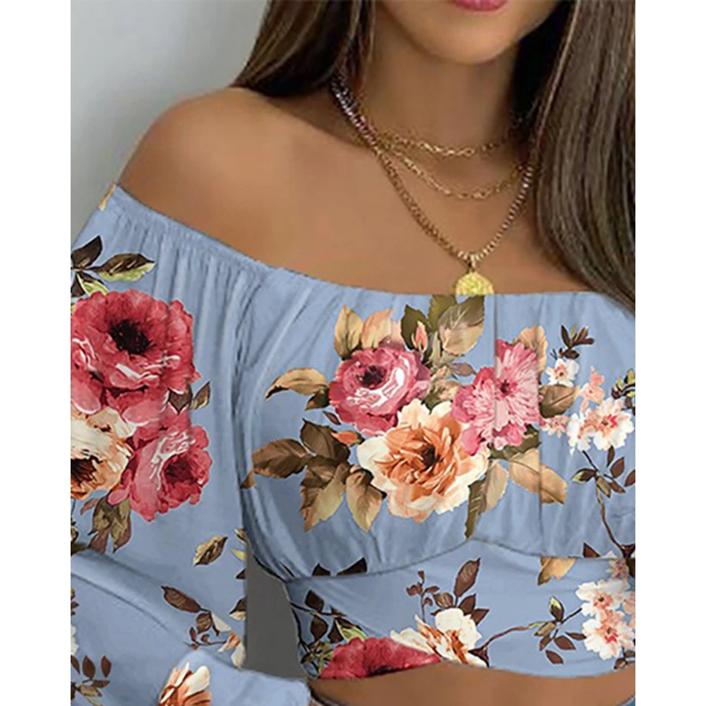 Рисунок 3 - Женский укороченный топ с цветочным