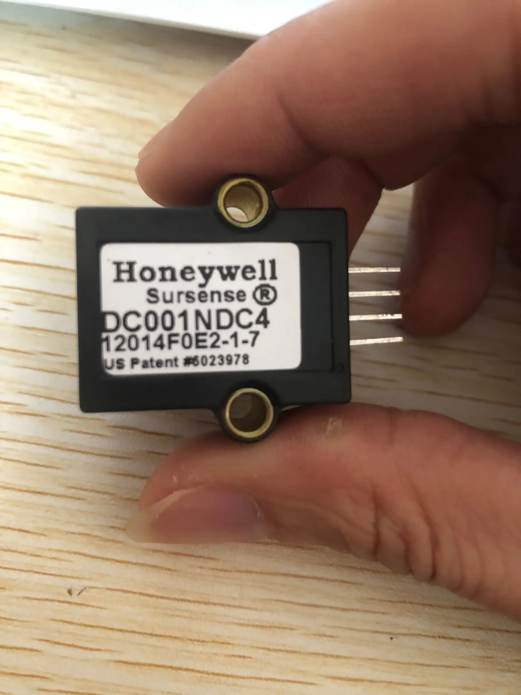 HONEYWELL DC001NDC4 Pressure Sensor SIP4