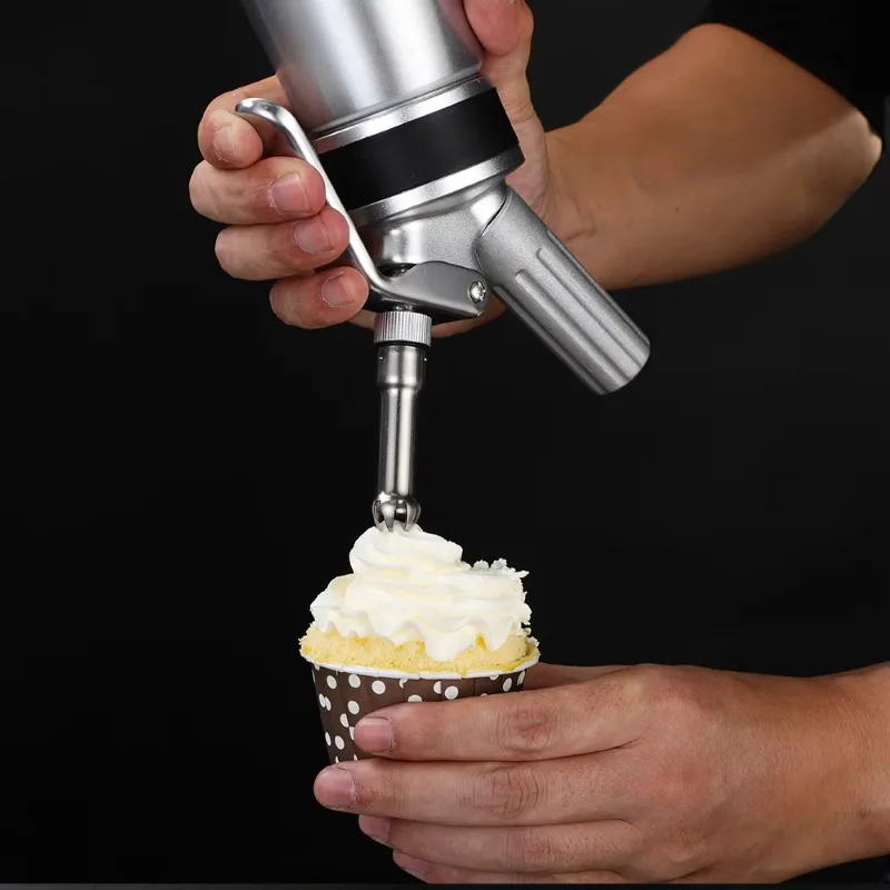

250Ml Dessert Tools Whipped Cream Charger Whipped Cream Dispenser Foaming Machine