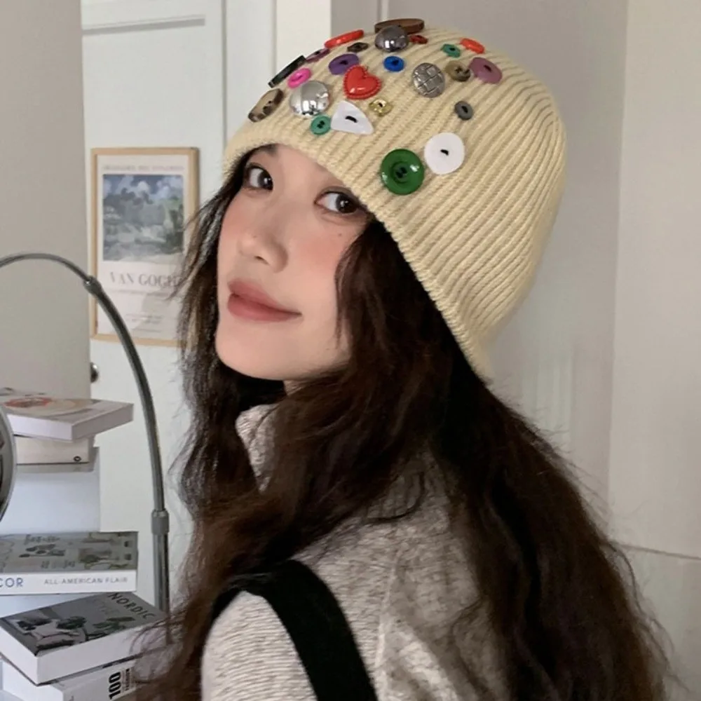 Fashion Colorful Button Beanie Hat Irregular Button-Decorated Elastic Knitted Hat Warm Protection Cuffed Personality Cold Cap