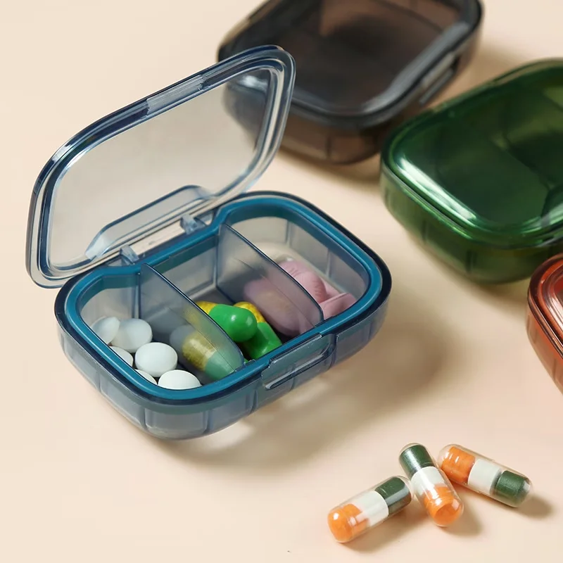 Compact Weekly Pill Organizer Dustproof Portable Pill Box Anti-dust Design for Work Travel Outdoor On-the-Go
