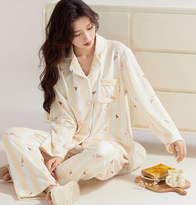 Autumn Winter Pajamas Intimate Lingerie Island Velvet Women's Sleepwear Home Wear Pijamas Trouser Suits Loungewear