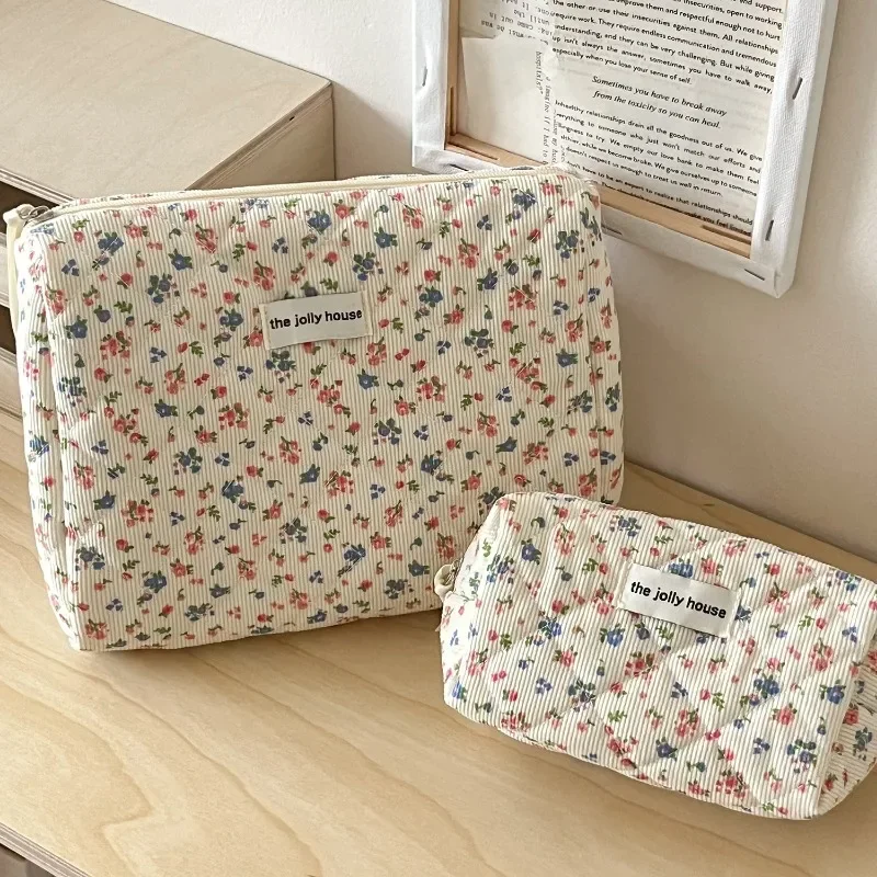 Vintage Flower Women Makeup Bag Corduroy Tote Portable Female Cosmetic Storage Handbag Travel Organizer Zipper Quilted Bag