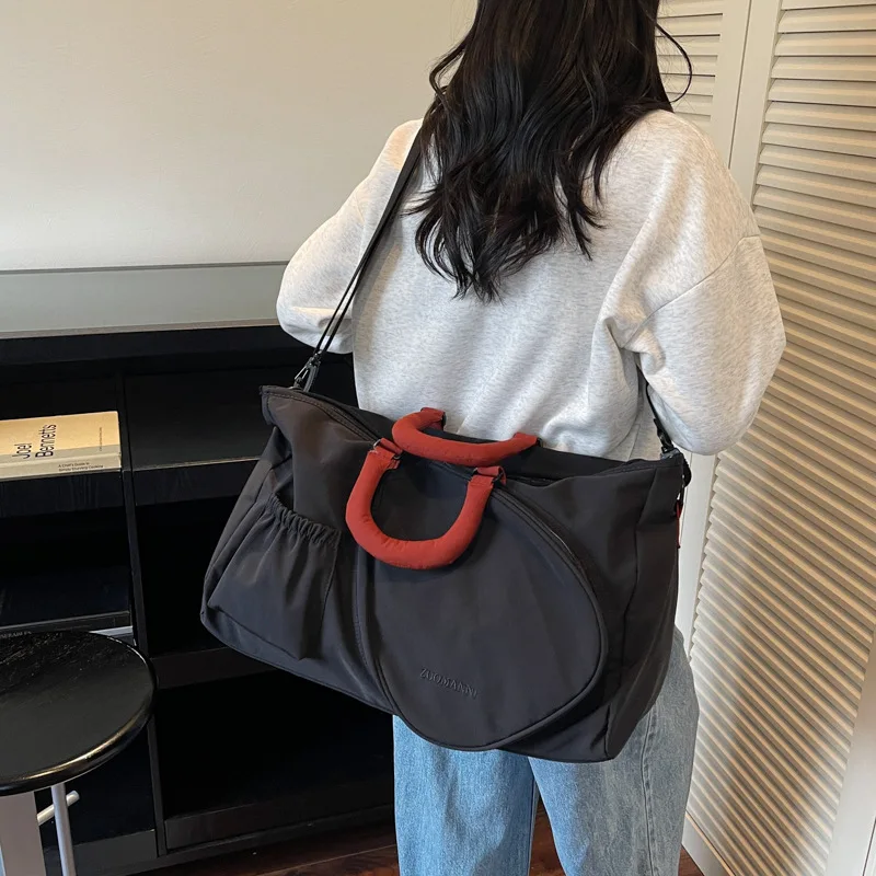 lightweight-sports-bag-multi-functional-racquet-duffel-business-travel-tote-badminton-tennis-carry-on