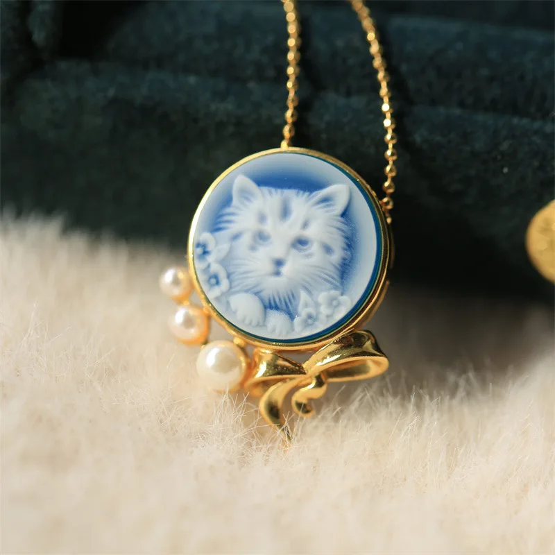 Srebro próby 925 z kamieniem, zawieszka z kotem, agatowa zawieszka z kotem