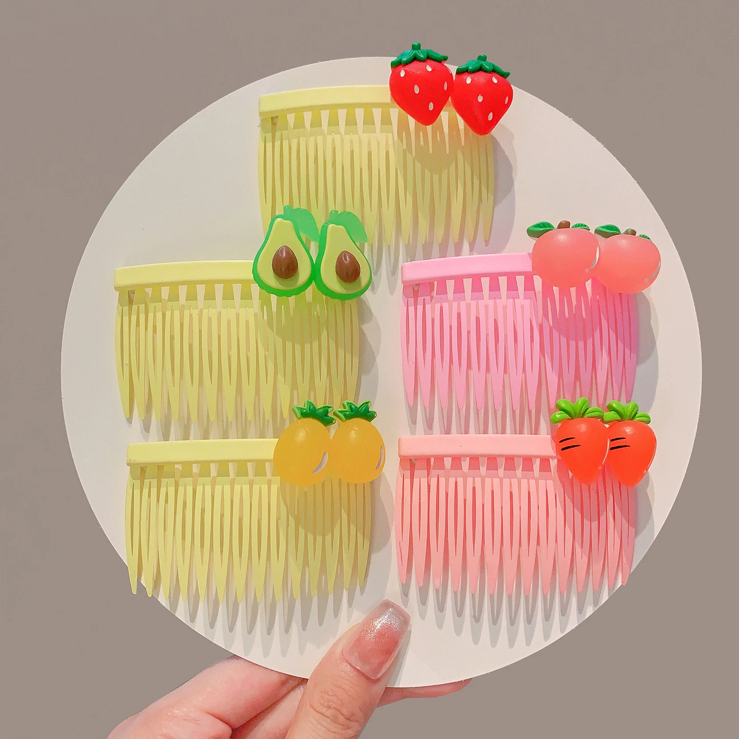 Neue modische 5-teilige Cartoon-Frucht-Tier-Blumen-Haarkamm-Clips für Mädchen, Frauen, Kinder, koreanisches Harz, schadet dem Haar nicht, Haar-Accessoires, Geschenk – Detail 2