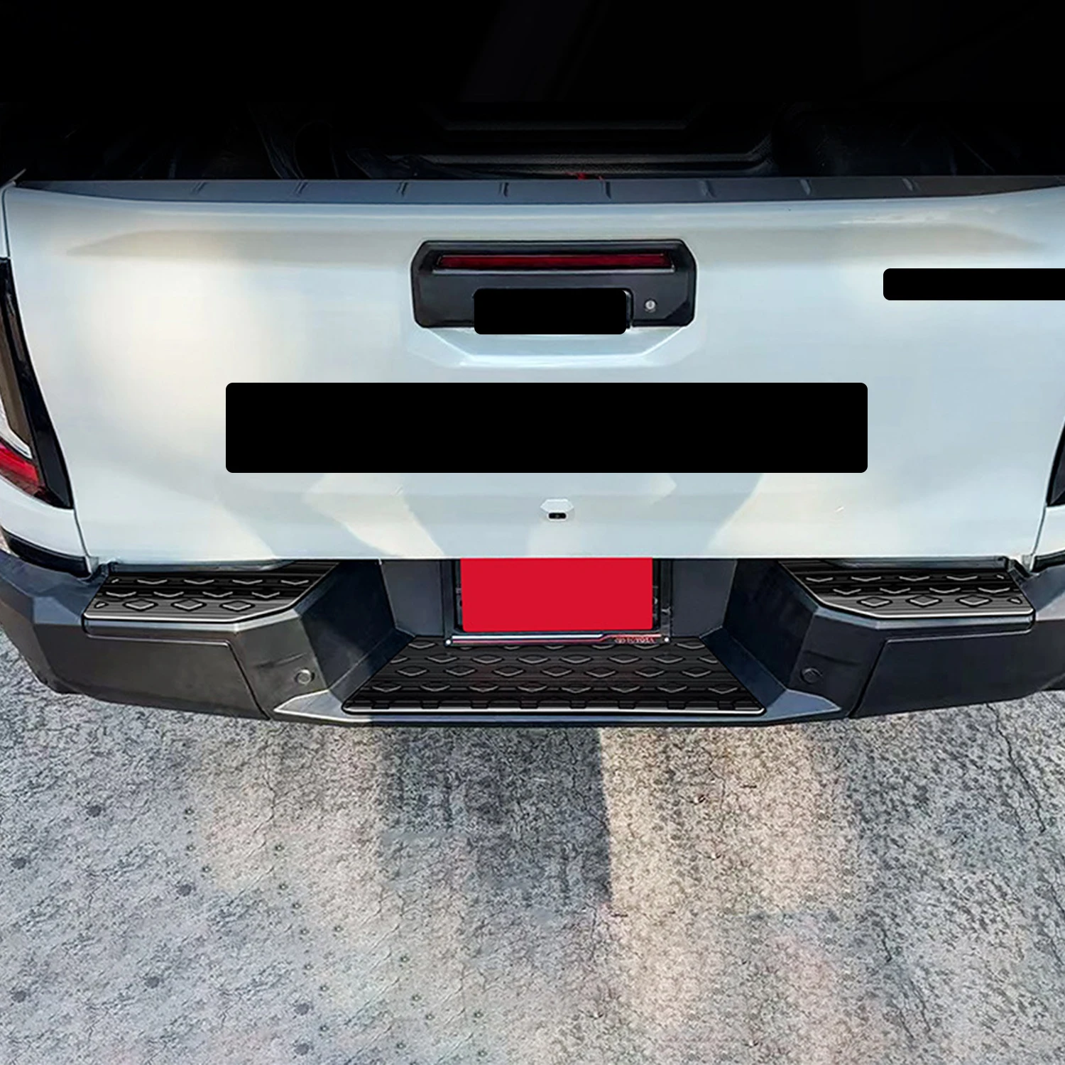 

For Toyota Hilux 2026 Steel Rear Bumper Foot Pedal Protector Cover Trim Car Accessories 2pcs