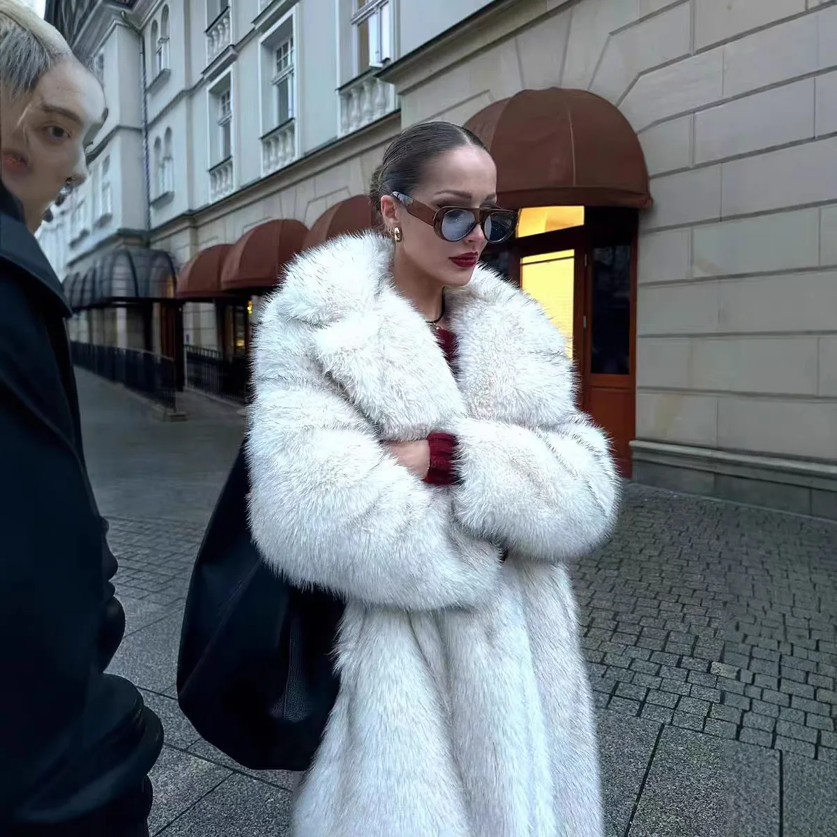 Women's Winter New Extended Imitation Fur Coat Suit Collar Artificial Fur Coat High Quality Imitation Fox Fur Coat