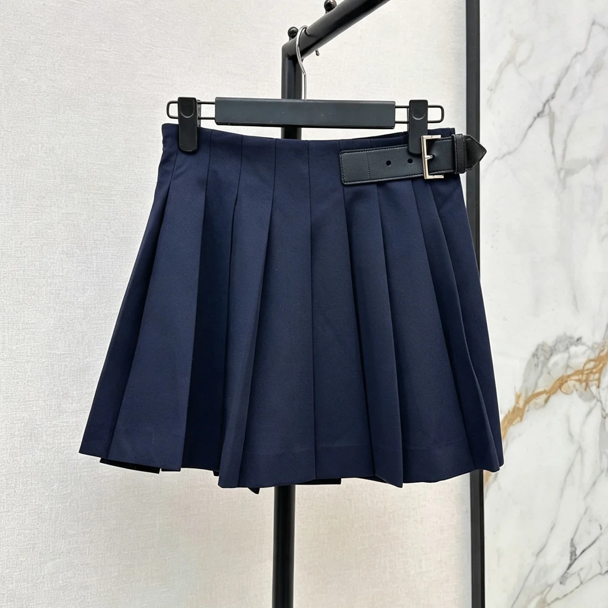 High Quality Women Pleated Mini Skirt With Belt Decor Solid Color High Waist Short Skirt Casual Daily Female Bottoms lyt26812208