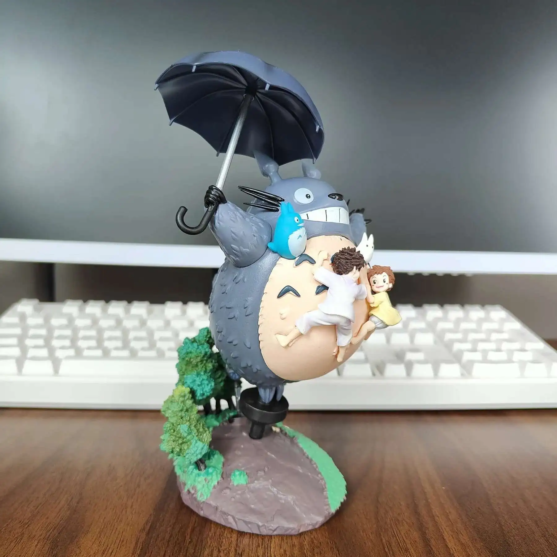 19CM Hayao Miyazaki Anime Figure Neighbor Totoro Figures Cute Statue Figurine Pvc Model Doll Desk Decoration Toys Gift