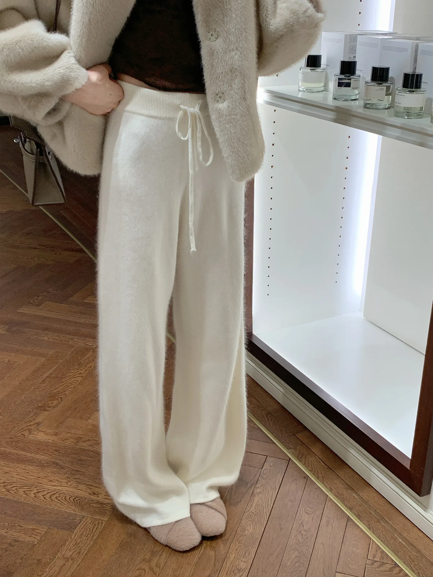 

High Waist Wide Leg Knitted Pants Autumn Winter Floor Length Straight Cut Bear Pattern Casual Trousers for Women Girls Students