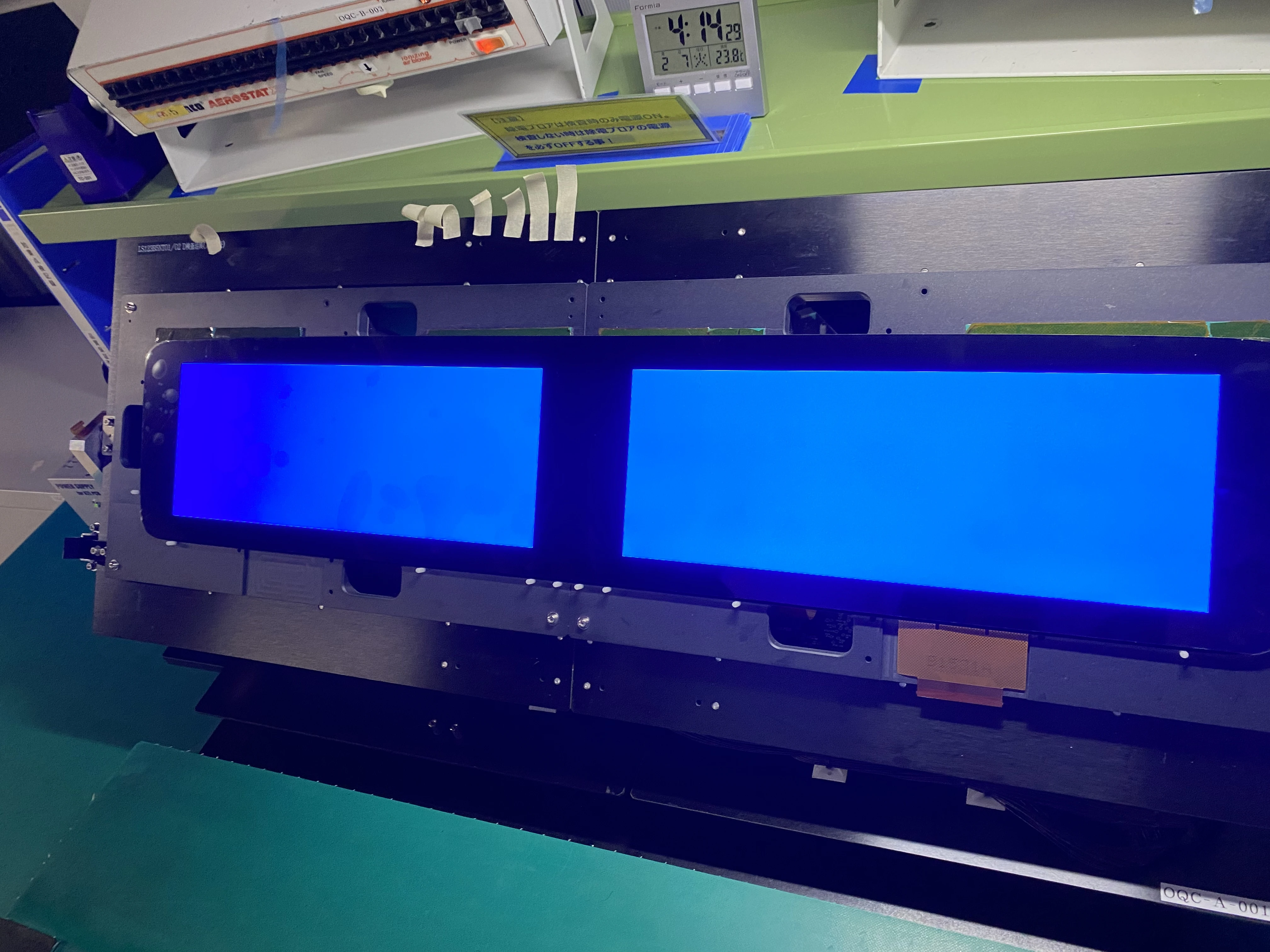 10R- 059913   أ 1679002214   أ 1679002314   شاشة LCD مزدوجة للتحكم المركزي مقاس 12.3 بوصة