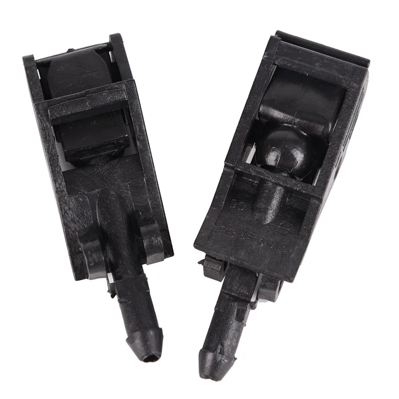 2Pcs Sprinkler Head Car Windshield Wiper Jet Washer Nozzle Fan Shaped Water Spray For Passat B5 Golf Old Bora 4 MK4
