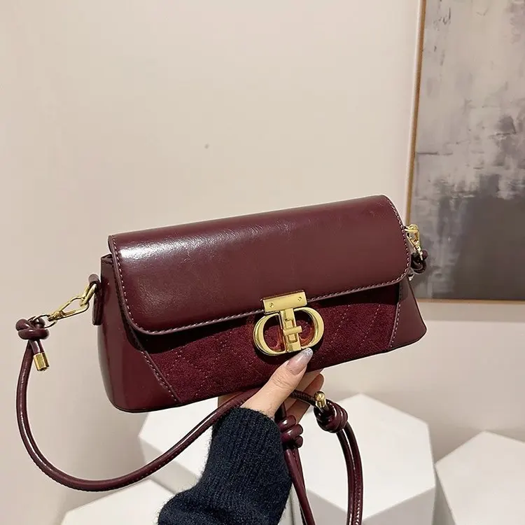

Luxury Leather Minimalist Diaper Bags For Ladies Fashionable Vintage Shoulder Bag Elegant Commuter Bag Best Superstar Show