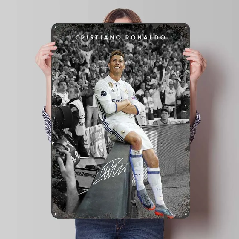 Cristiano Ronaldo Poster Soccer Sports Metal Signs Man Cave Custom Tinplate Sign for Wall Art Decoration Home Decorations Retro