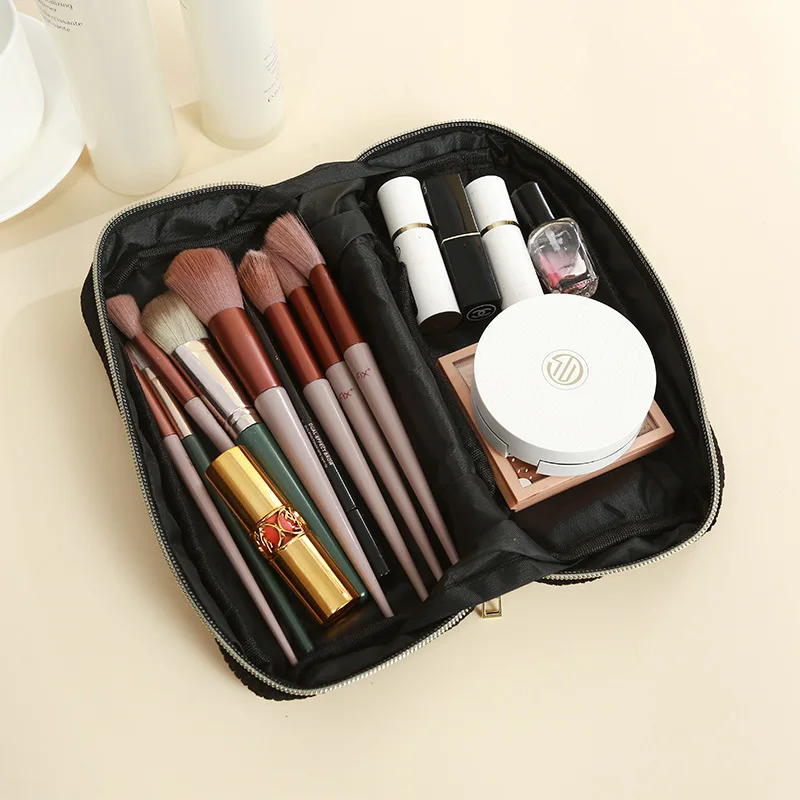 Bolsa de cosméticos a rayas de pana para mujer, bolsa de maquillaje de Color sólido, bolsa de almacenamiento de artículos de tocador portátil de viaje, bolso organizador Simple