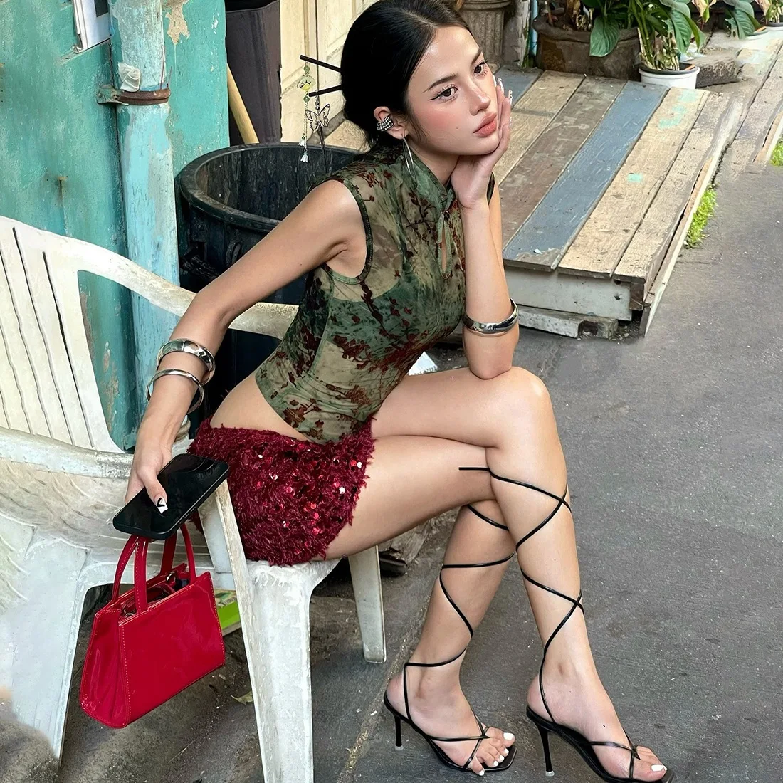 New style women's fashionable printed fitted cheongsam collar with unique see-through sleeveless fitted bodice for women
