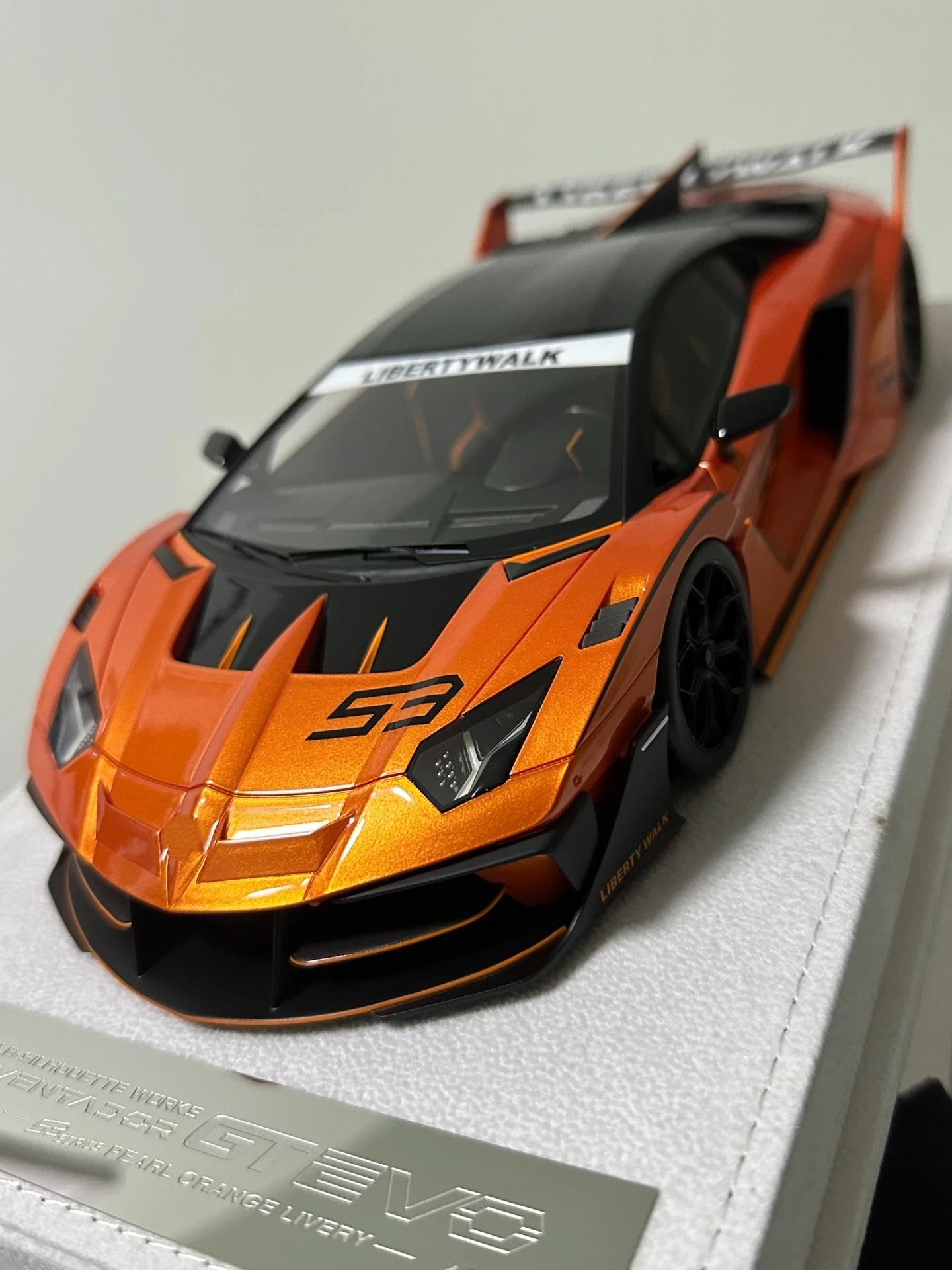 

Fuelme&LBWK 1:18 Aventador GT EVO, только 10, автомобили в мире, литая под давлением модель автомобиля, ограниченная серия
