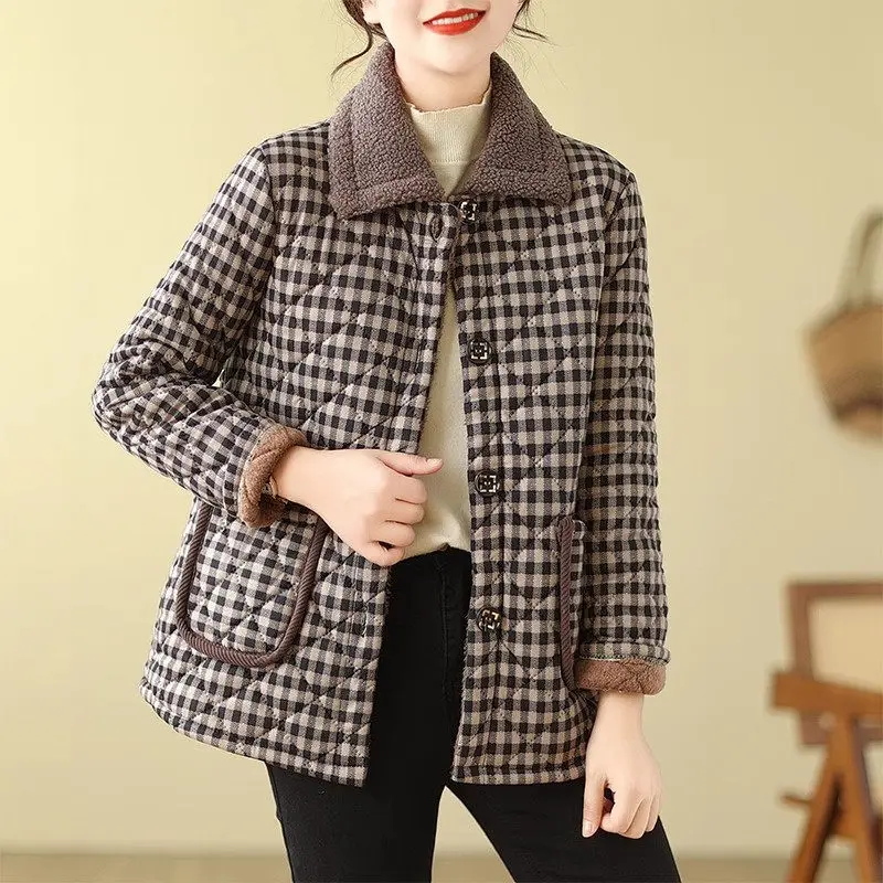 

Vintage Plaid Winter Jacket For Women Fur Collar Plush And Thick Loose Casual Double Pockets Warm Short Cotton Coat Z3661
