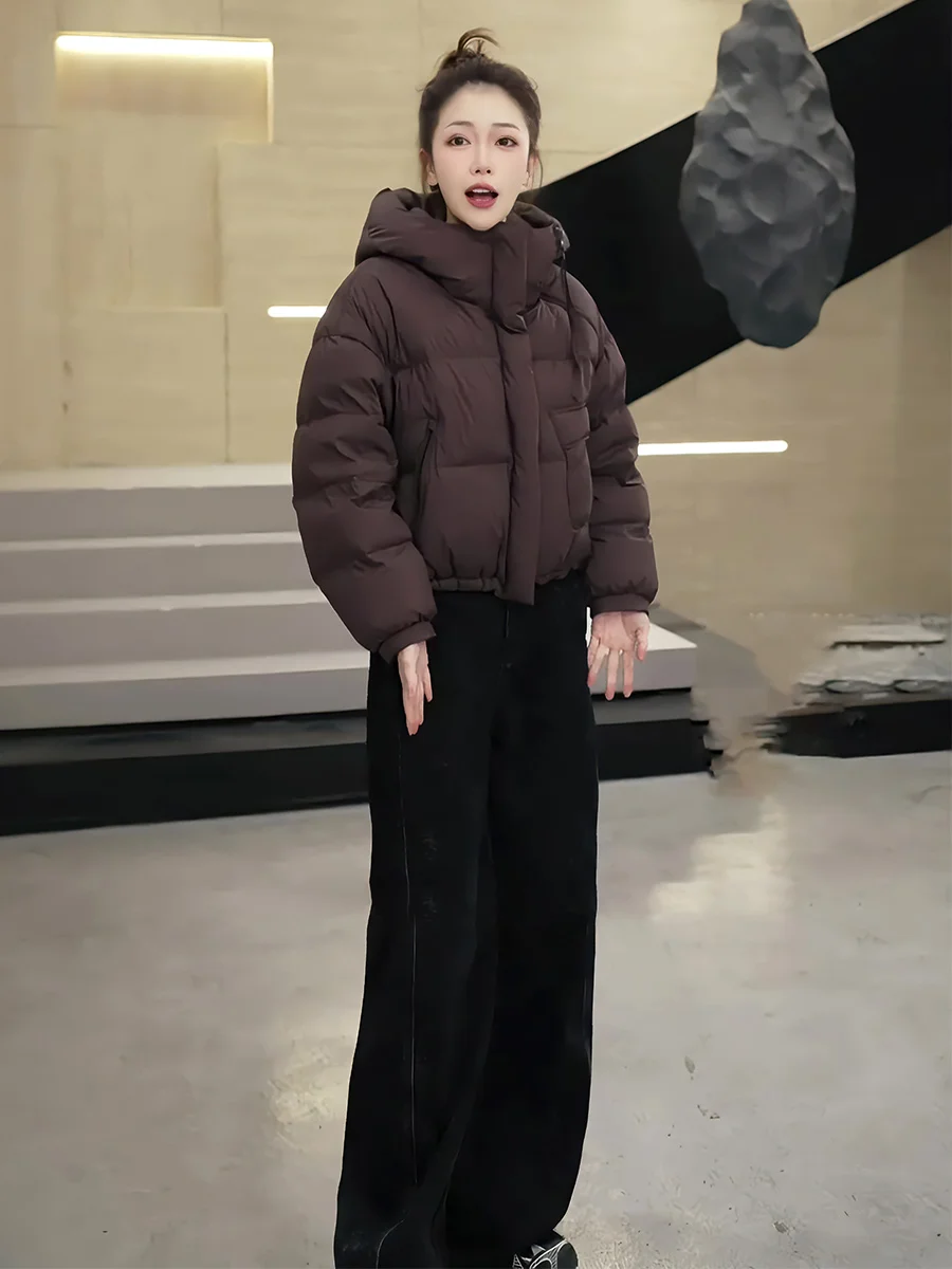 Dames witte winterjas met trendy kleur en hoedontwerp, warm en winddicht voor dagelijks gebruik.