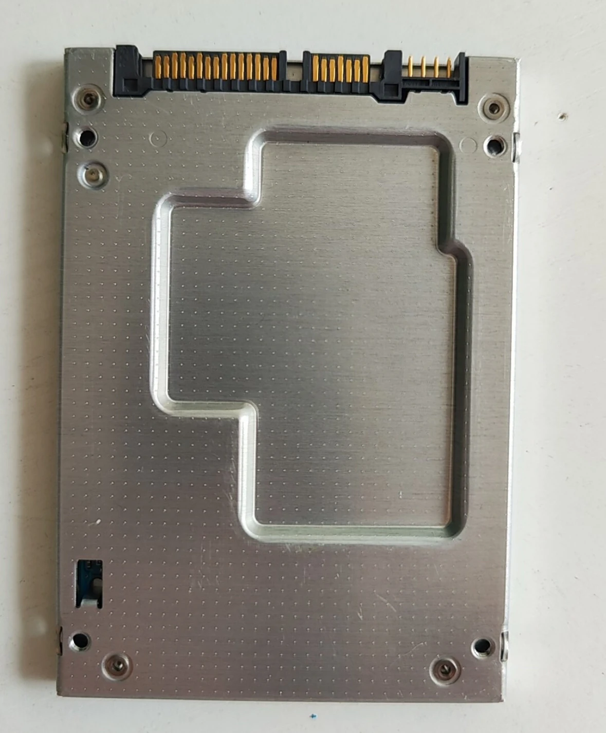 

For 0V7HCN THNSF81D92CSE 1.92T SATA 2.5-inch RI Server Solid State Drive