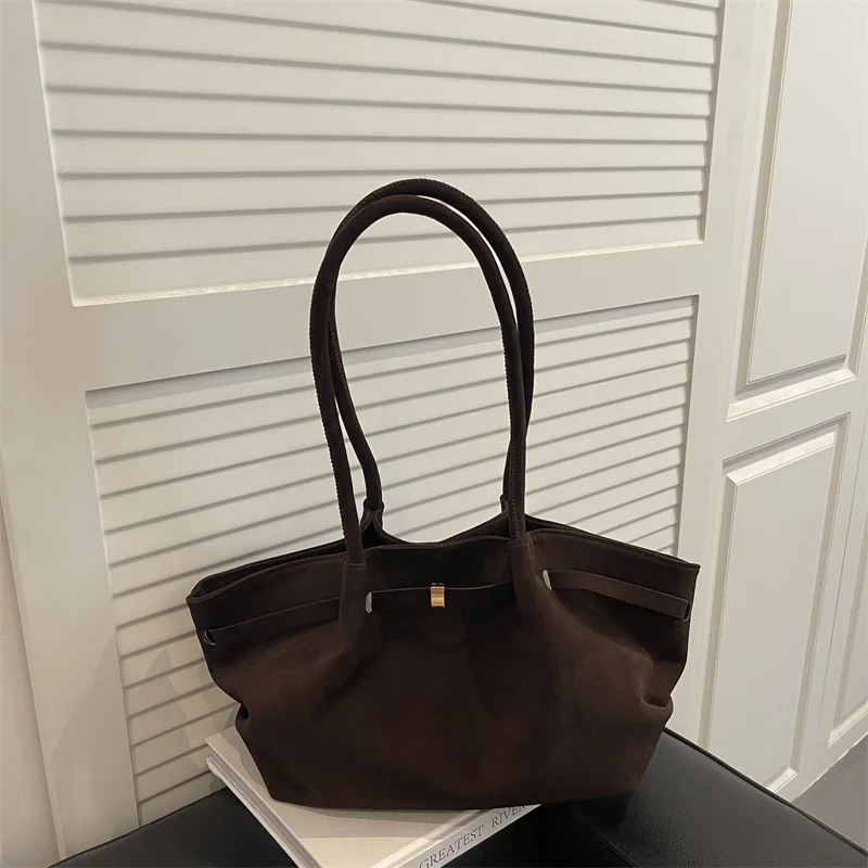 Vintage Wildleder-Schultertasche für Damen, minimalistische Tragetasche mit großem Fassungsvermögen, Retro-Schulterhandtasche für den täglichen Gebrauch und Reisen. – Detail 19