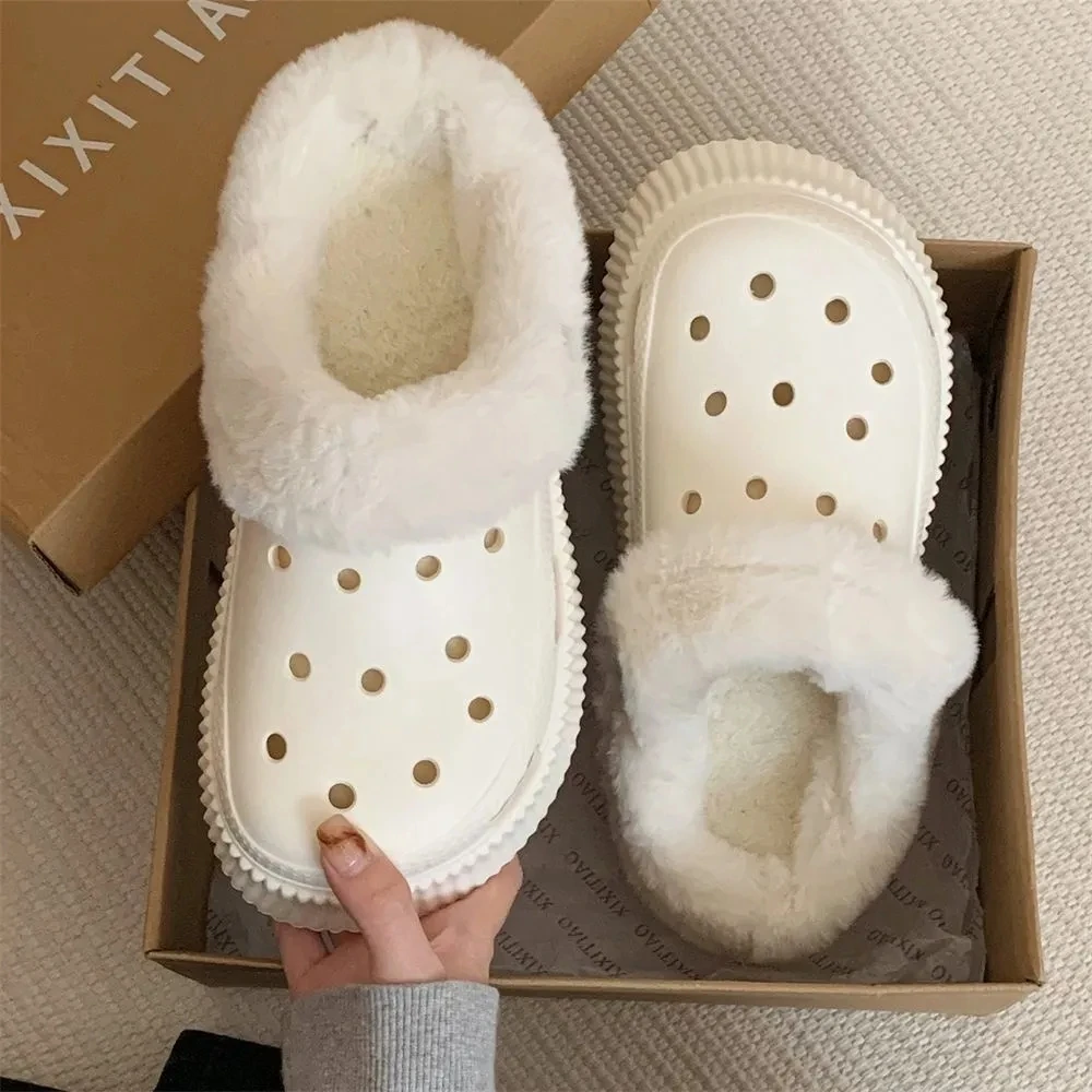 

Fashion Solid Color Soft Hollow Out Furry Warm Shoes Simple Wind Height Increasing Outdoor Women Winter Casual Cotton Shoes