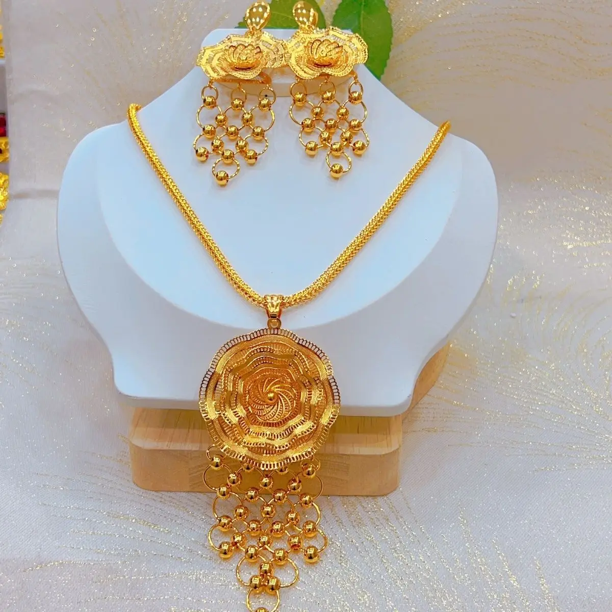 New Dubai 24K Gold Plated Necklace Earrings for Women's Wedding Party Jewelry Set DD10486