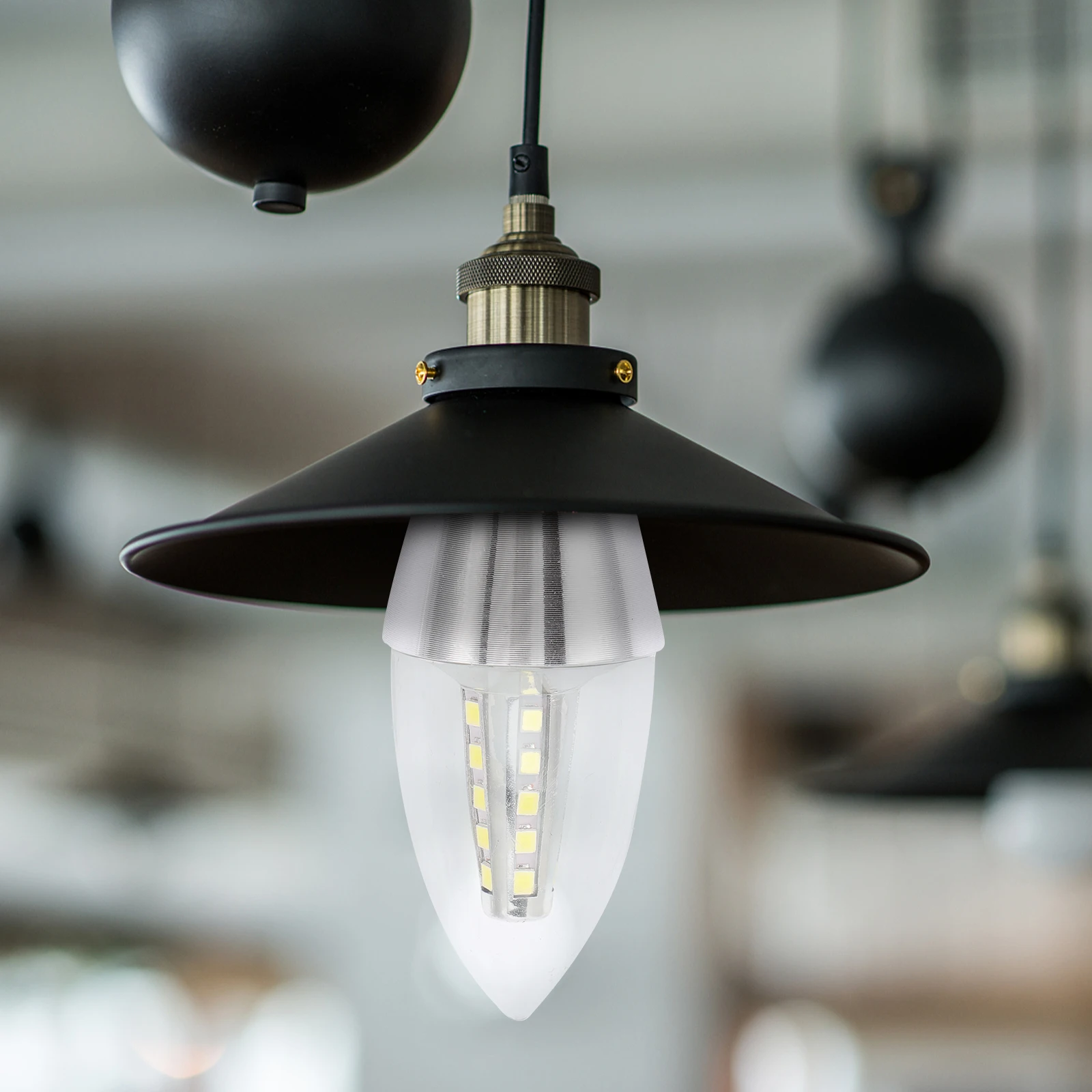 

2pcs Led Bulbs E14 5W Energy Saving Lamp Clear Transparent Shade Low Power Consumption Chandelier Light Bulb Candelabra Bulbs