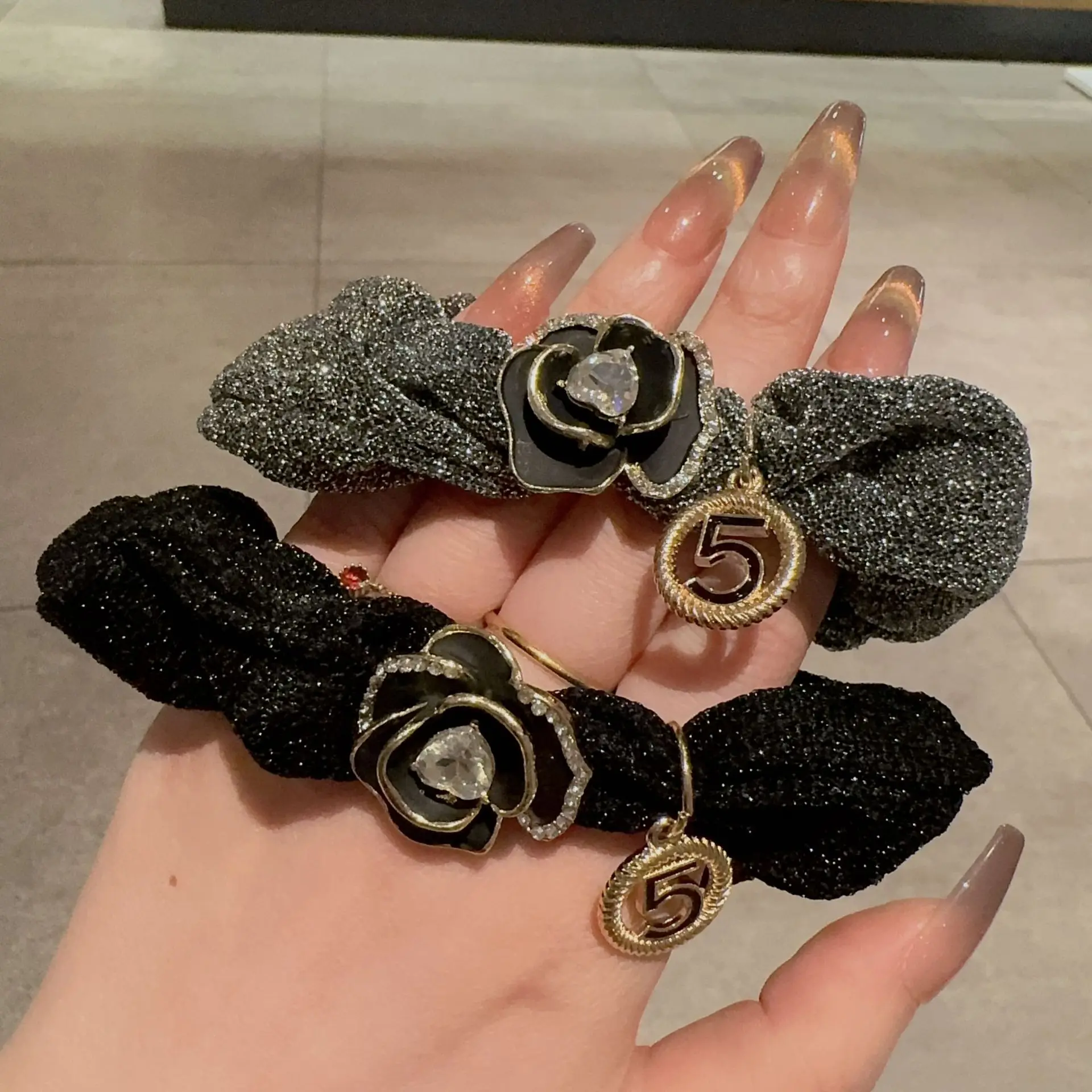 Black Gray Shiny Flannel Hair Bands Number 5 Headdress Women Scrunchies Rhinestone Camellia Velvet Flower Head Band Hair Ties