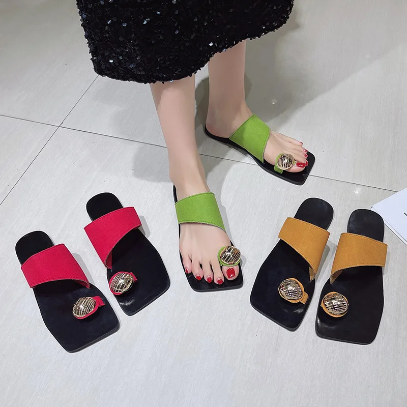 

2026 Summer Square Toe Slide Sandals Women Fashion Metal Buckle Flat Open Toe Slippers Outdoor Casual Wear