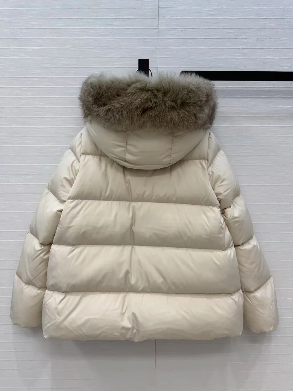 Autumn and winter new fashionable detachable fox fur collar hooded large A doll version short down jacket for women