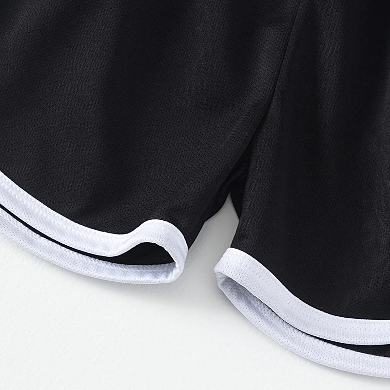 Shorts esportivos casuais de verão para crianças, em cores sólidas, para meninos e meninas, confortáveis e versáteis, ideais para corrida.