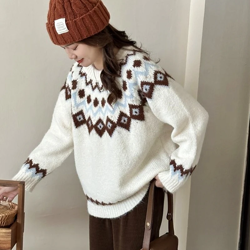 Vintage Fair Isle Style Cream White Graphic Sweaters for Girls College Women Preppy O-neck Jumper Pullover Korean Winter Clothes