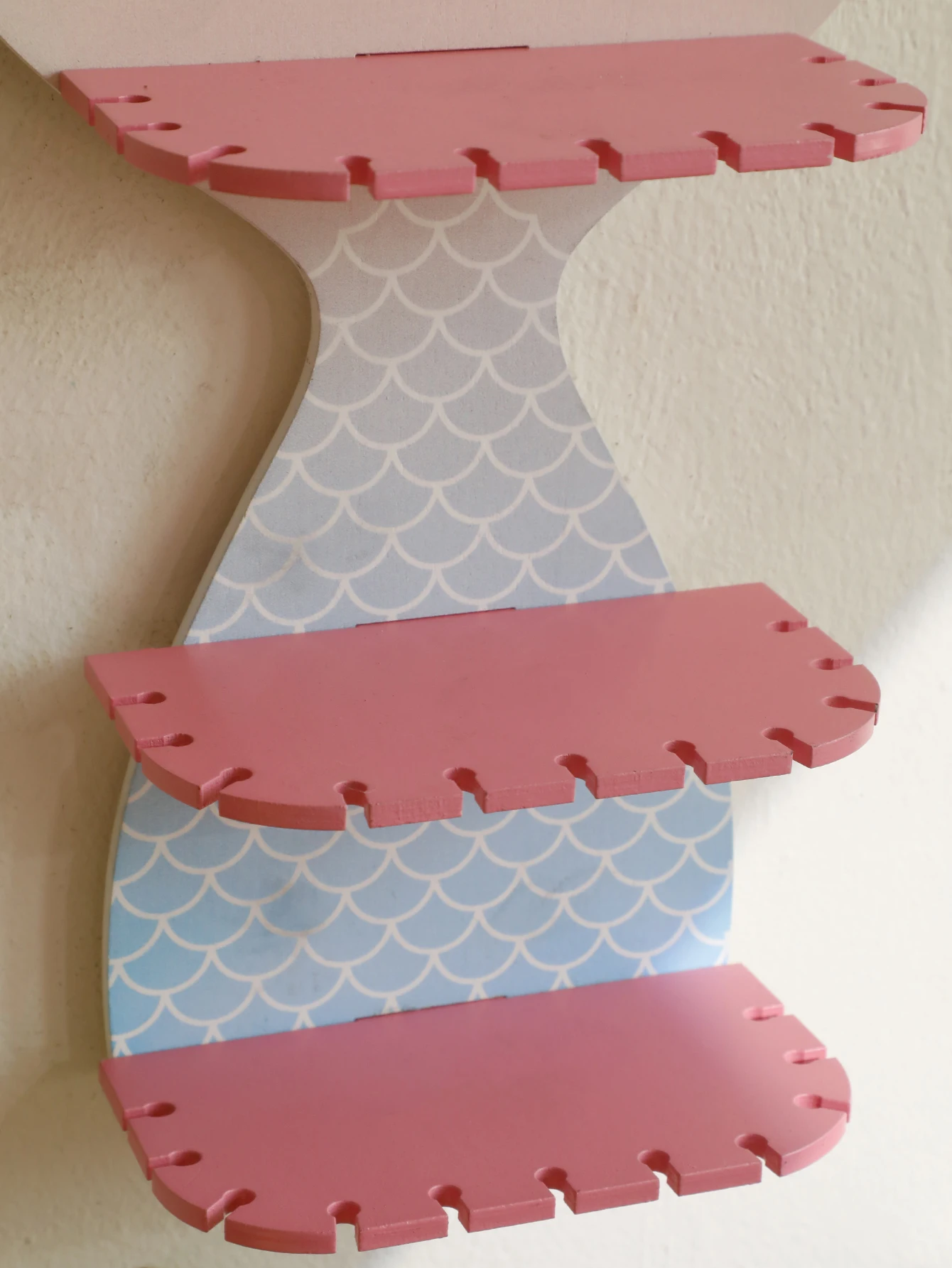 3Tier Mermaid Tail Wall Shelf, Floating Wall Shelf，Crystal Essential Oil Display，Wall Mounted Aromatherapy Holder，Art Home Decor