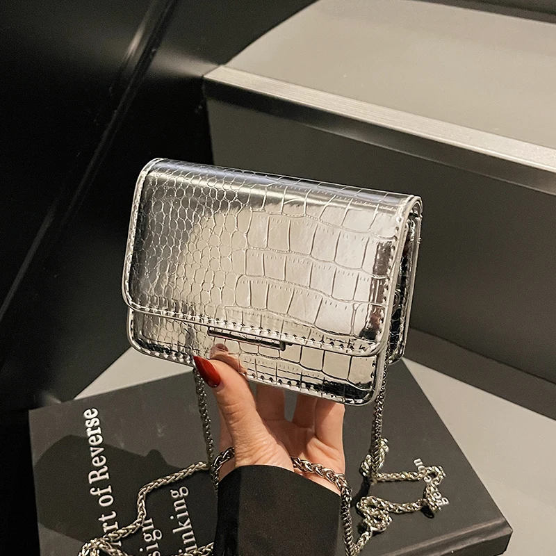 

Летняя женская мини-сумка через плечо, новая, простая, модная, с цепочками, на одно плечо, изысканная, элегантная, для вечеринок