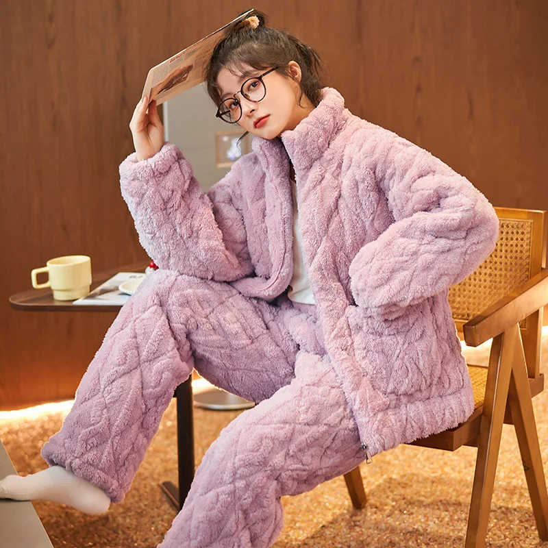 

Women's Pajamas Winter Fleece Thickened Three-layer Padded Zipper Ultra-thick Warm Coral Fleece Can Be Worn Outside Loungewear