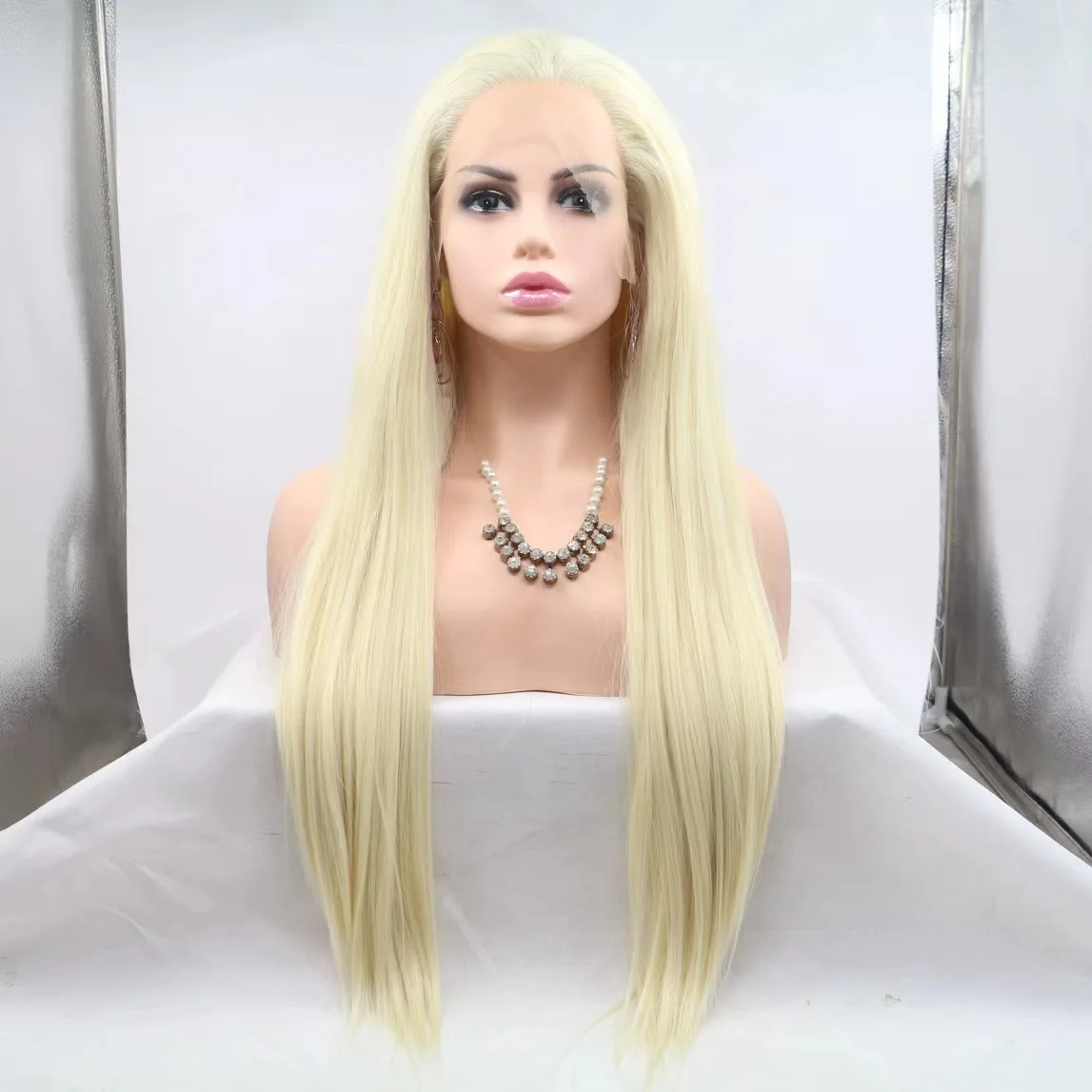 Half hand hook front lace European and American women's fashionable natural long straight wig synthetic full head cover