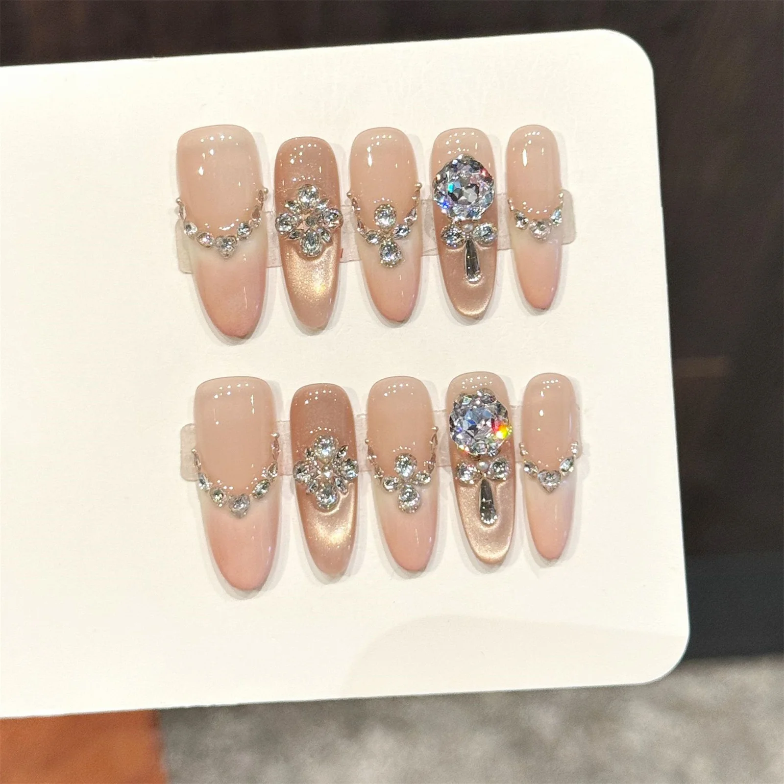

10PCS Long Oval Handmade False Nails with Cat Eyes Champagne Crystal Design Fake Nails Party Wedding Heavy Metal Press on Nails