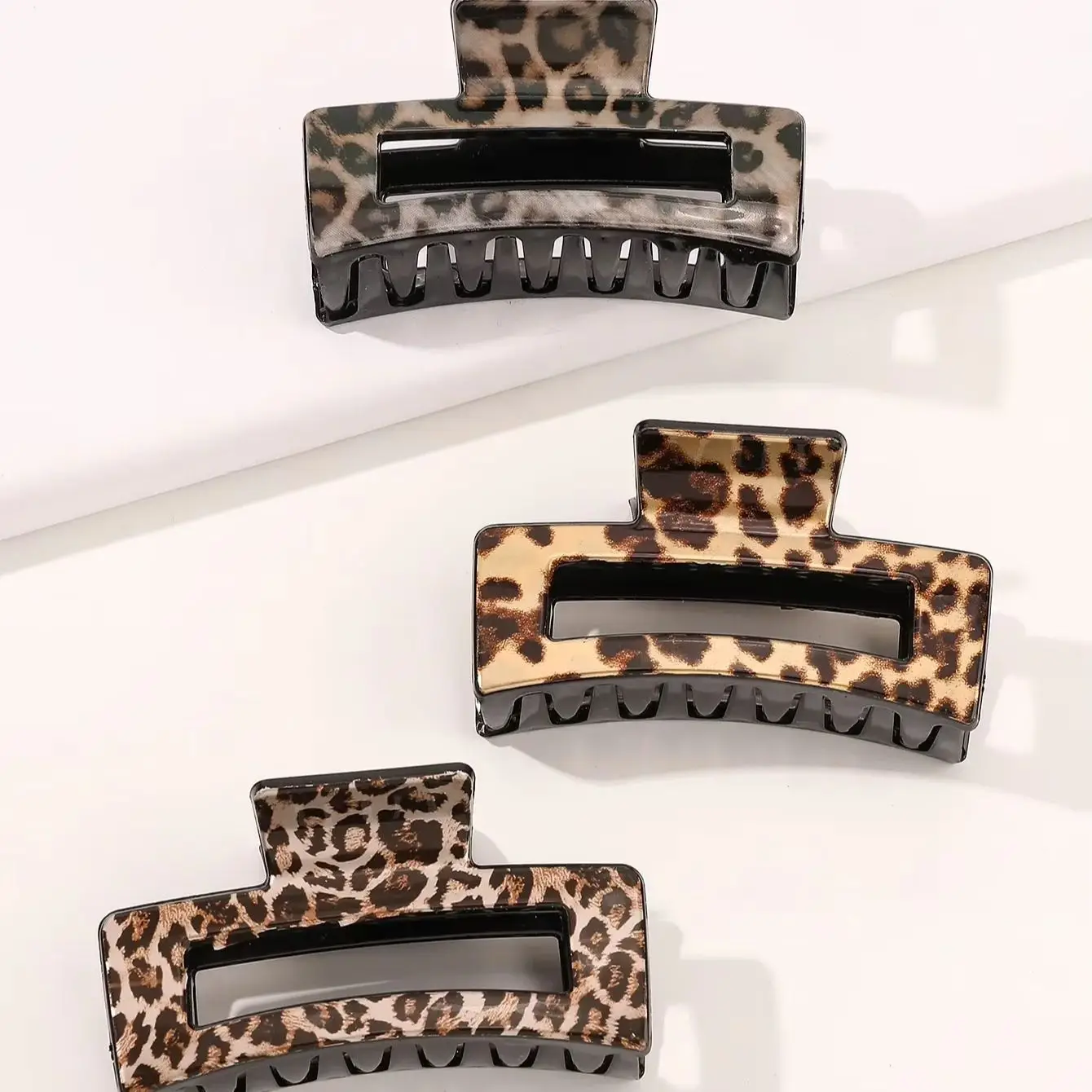 3 Stück Haarklammern im Leopardenmuster-Design, 8,9 cm lange Haarklammern, modischer Vintage-Haarschmuck für Frauen und Mädchen