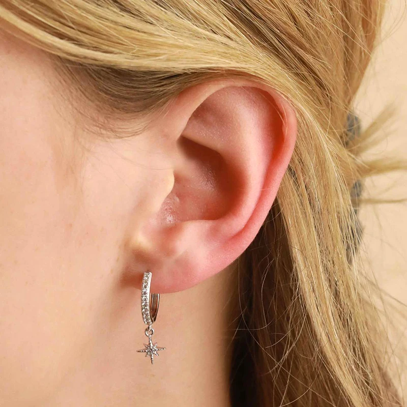 1 Paar hochwertige Silberohrringe der Serie 925 aus Sterlingsilber, luxuriöse Creolen, CZ-Ohrringe, Modeschmuck – Detail 18