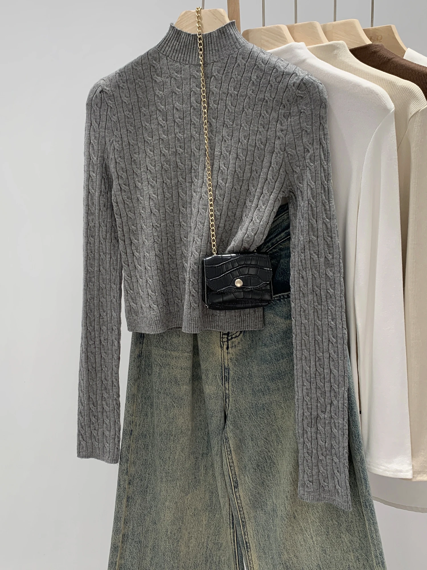 High-End Grey Twisted Knitted Sweater Inner Wear Short Half High Collar Women's Base Shirt Casual Style Comfortable Polyester...