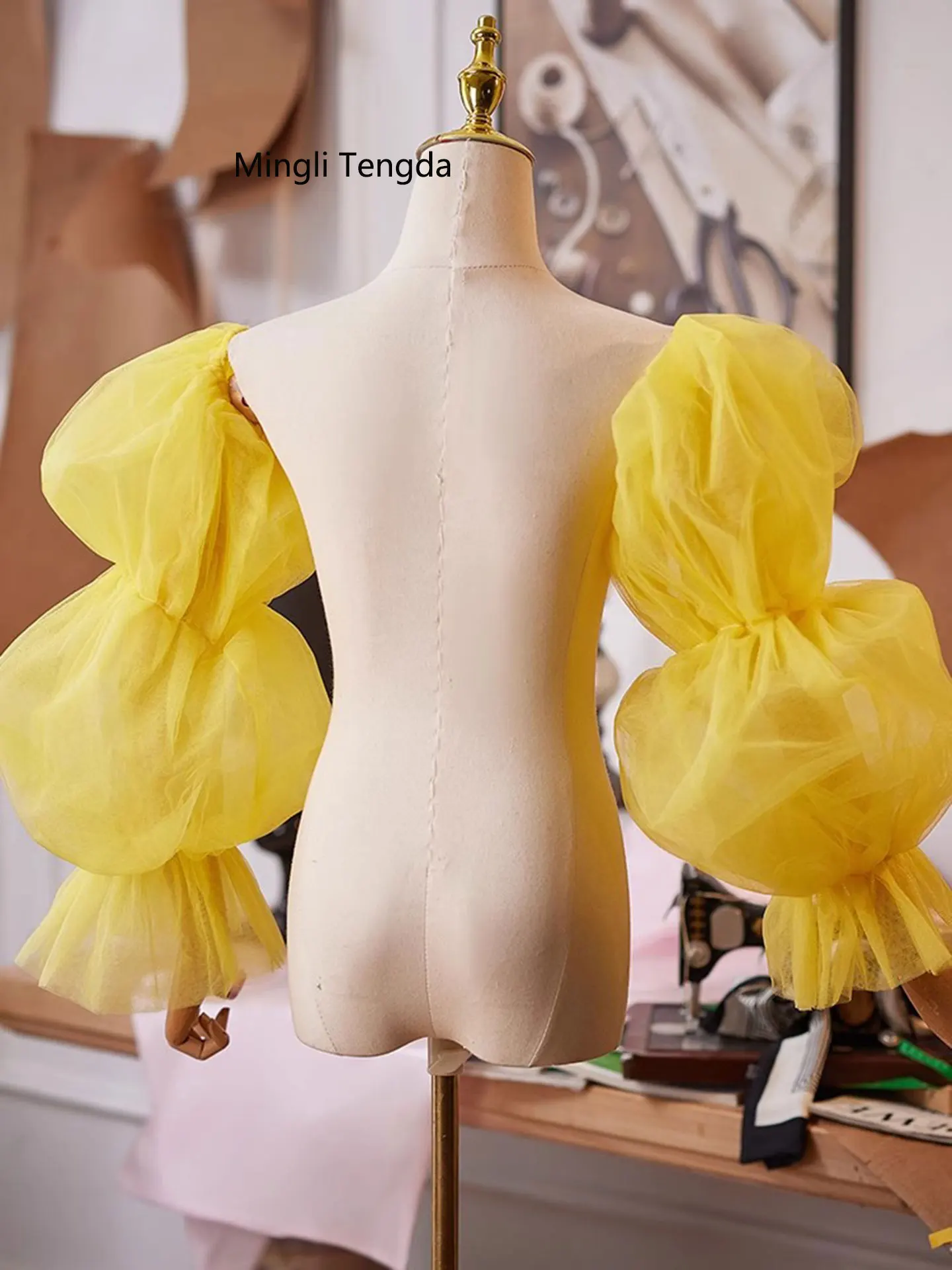 Mingli Tengda قفازات زفاف طويلة للعروس من التول الأصفر بأكمام طويلة ملحقات الزفاف صور الدعائم متعدد الألوان مصنوع حسب الطلب